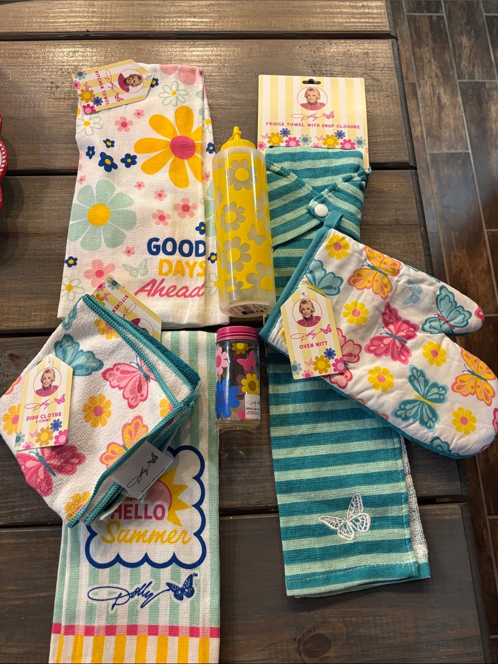 Dolly Parton Kitchen bundle - Teal, Yellow & Pink🩷